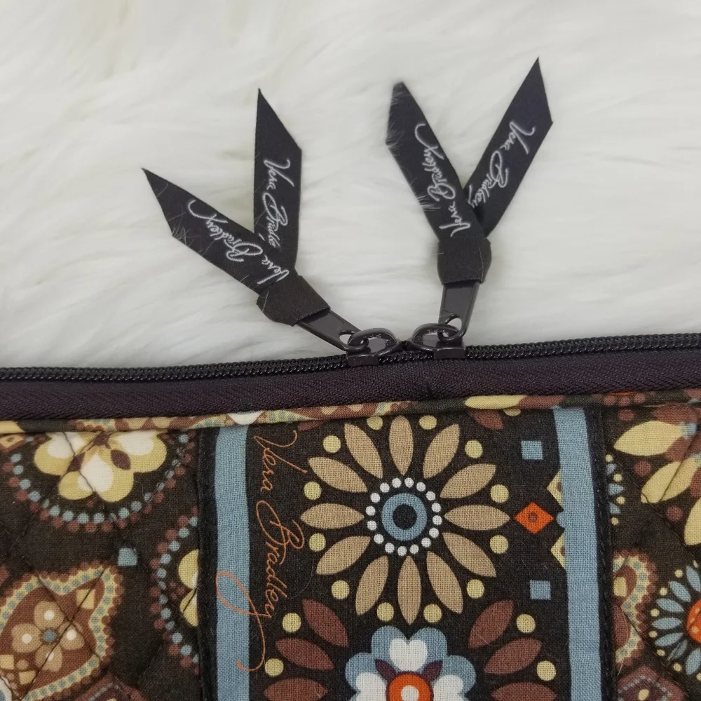 Vera Bradley Canyon computer sleeve